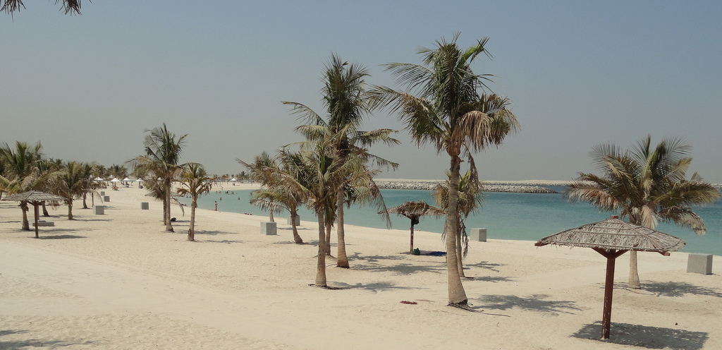Пляж Аль Мамзар в Дубае